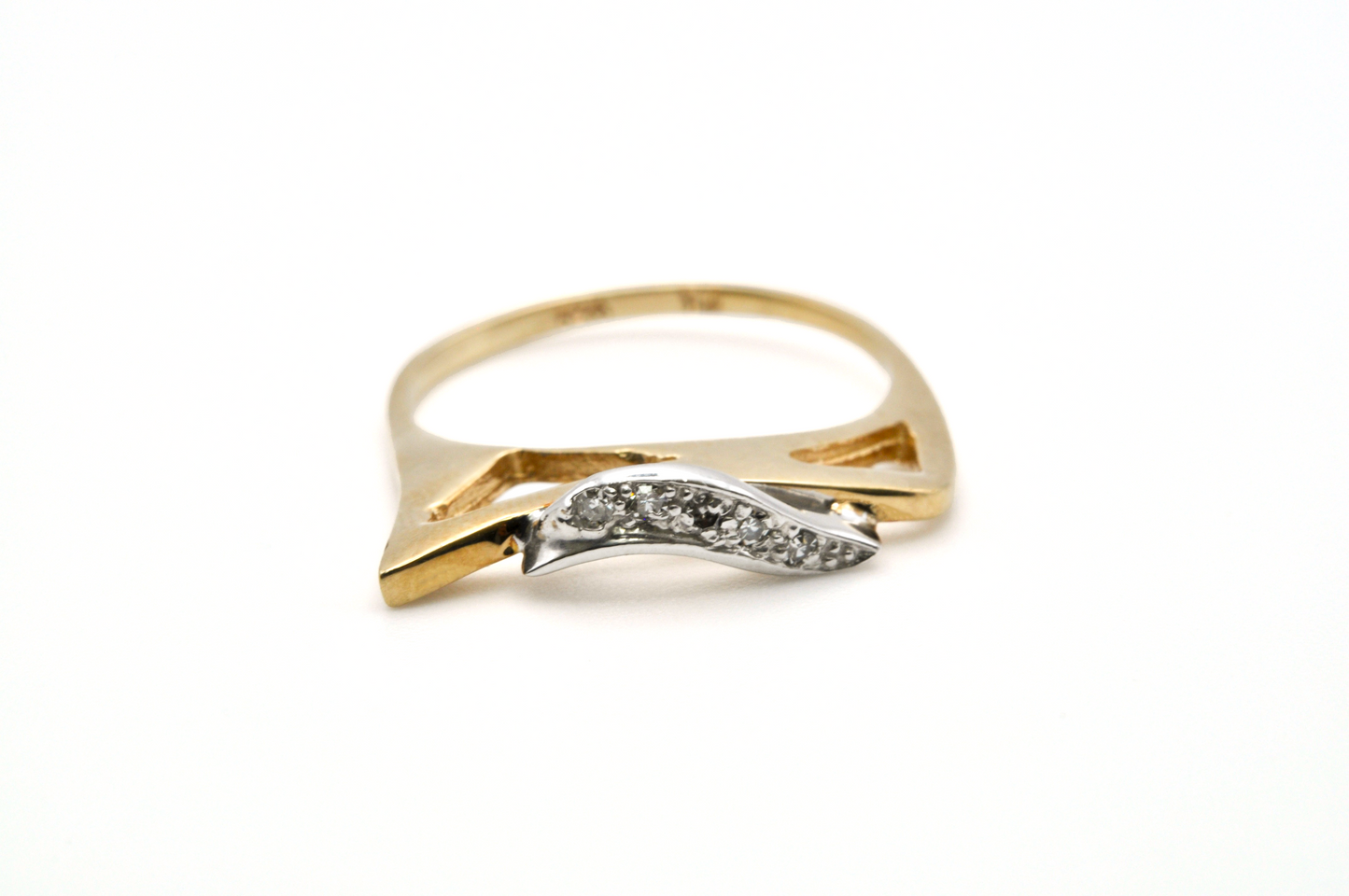 Unique Abstract Yellow Gold Ring with White Gold and Diamond Swirl.